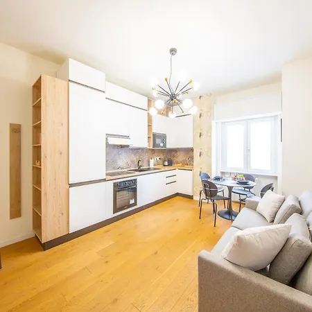 Luxurious 1bdr In Life, Sleeps 4 Apartamento *