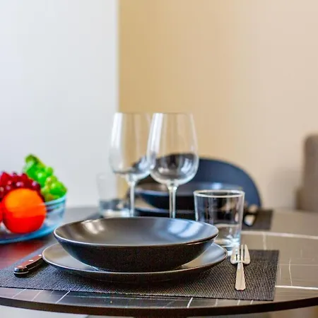Luxurious 1bdr In Life, Sleeps 4 Apartament